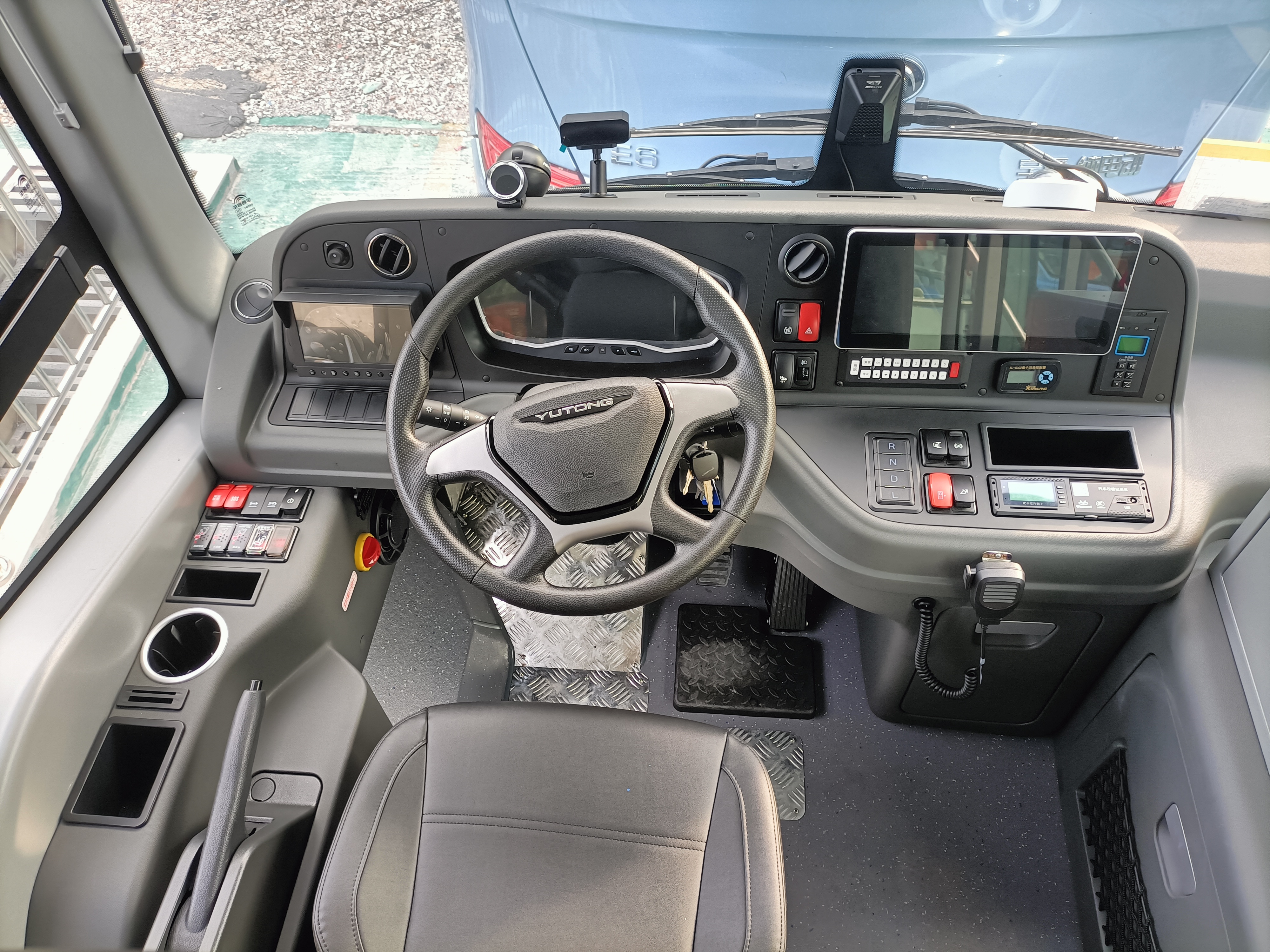 File:ZK6606BEVG1駕駛室.jpg